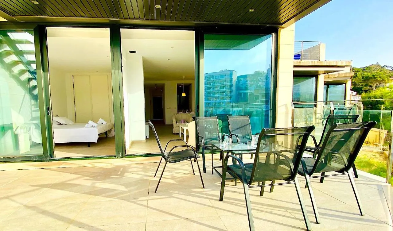 Mirador Blue - Penthouse Apartments With Roof Terrace Cala de Sant Vicenc