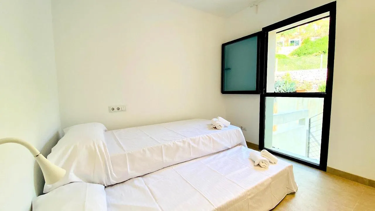 Mirador Blue - Penthouse Apartments With Roof Terrace Cala de Sant Vicenc